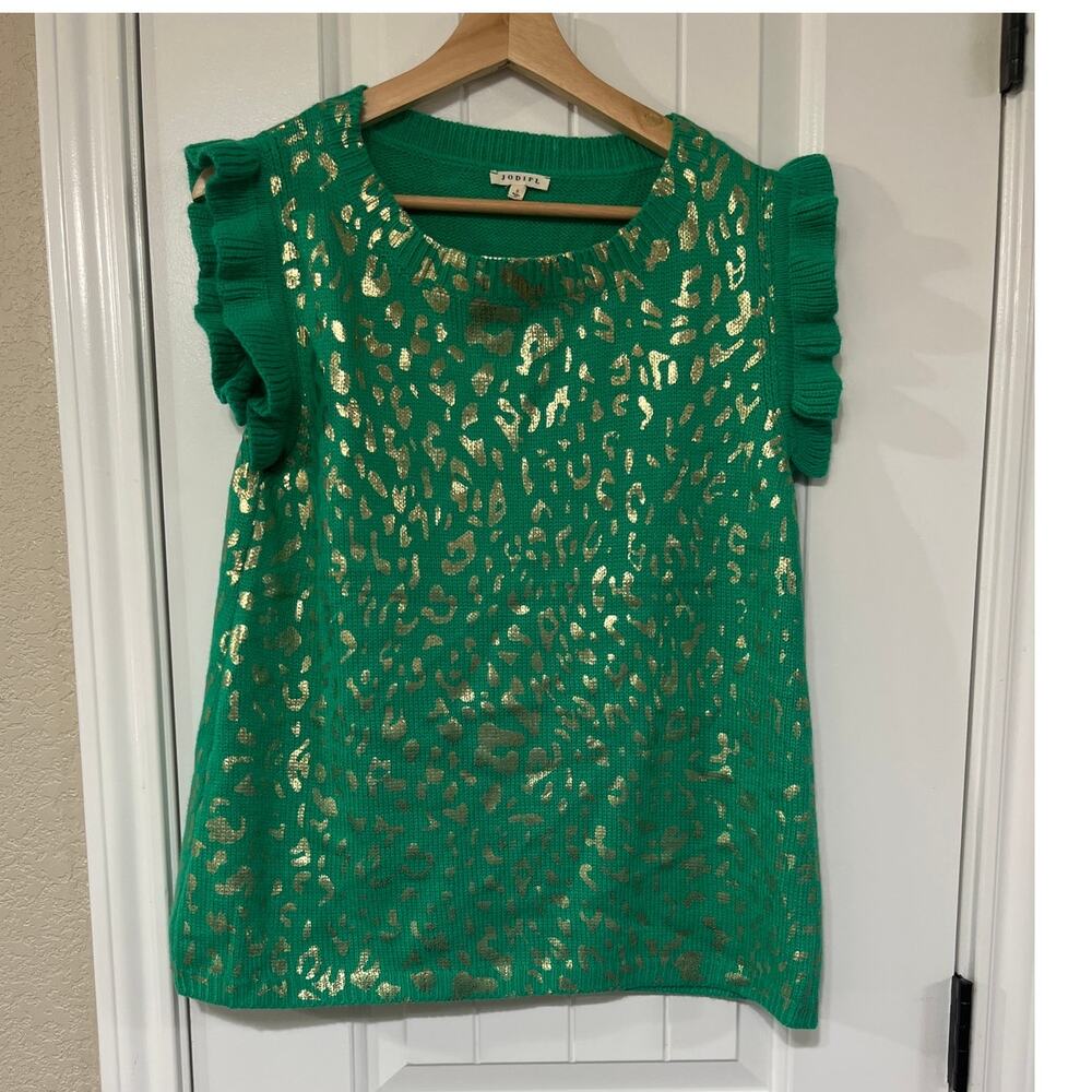 Jodifil green and gold shirt